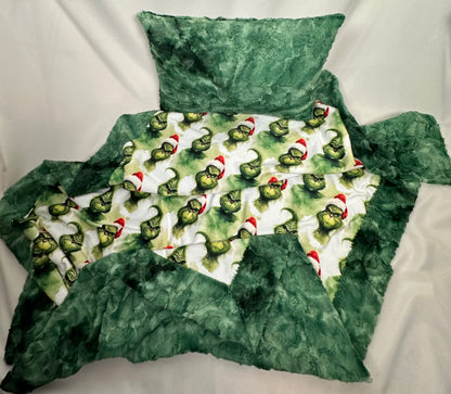 The Grinch on Evergreen 41x60 Toddler /Child Blanket with 18x20 Pillowcase