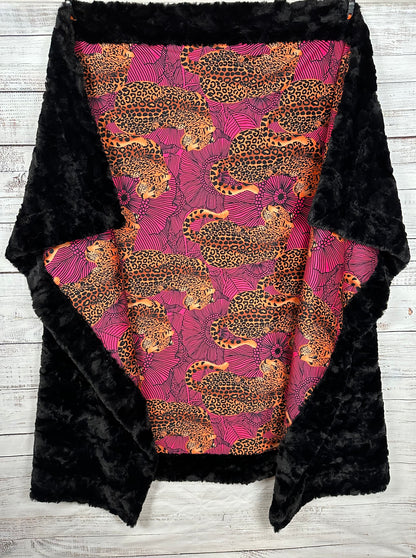 Leopard Hot Pink  Kaleidoscope on Black Tuscany 55x79 Large blanket