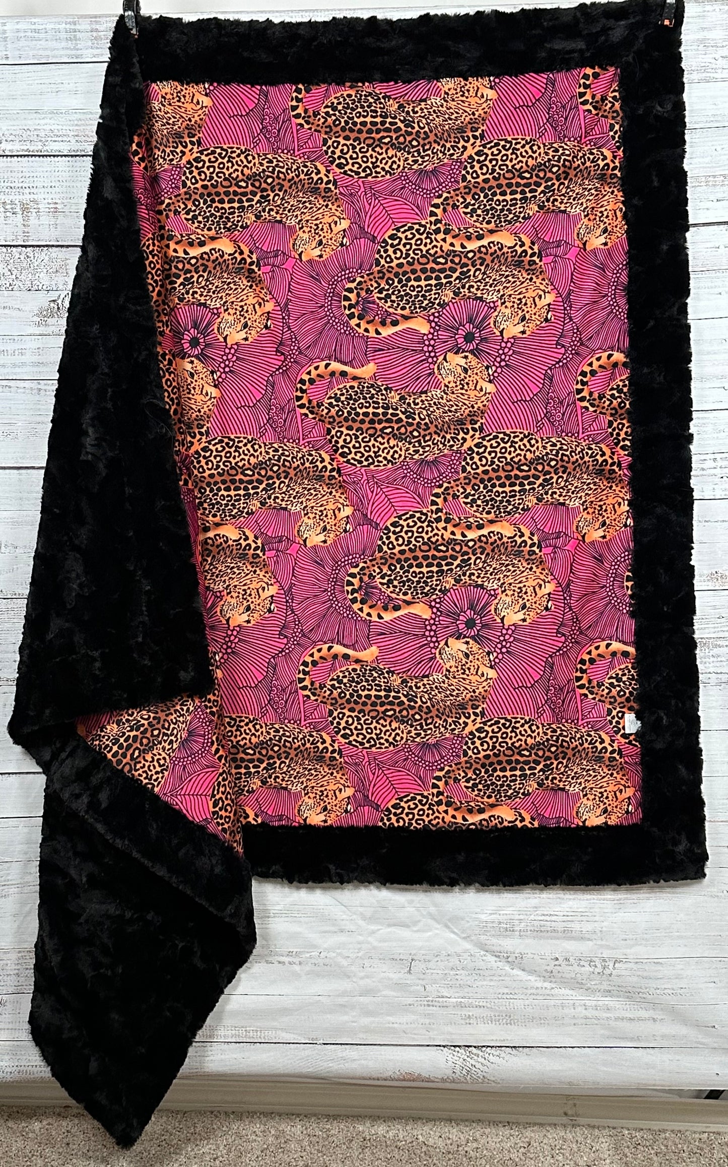 Leopard Hot Pink  Kaleidoscope on Black Tuscany 55x79 Large blanket