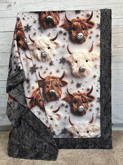 Christmas Highland Cow on Heather Moonbeam Large 55x79 Minky Blanket