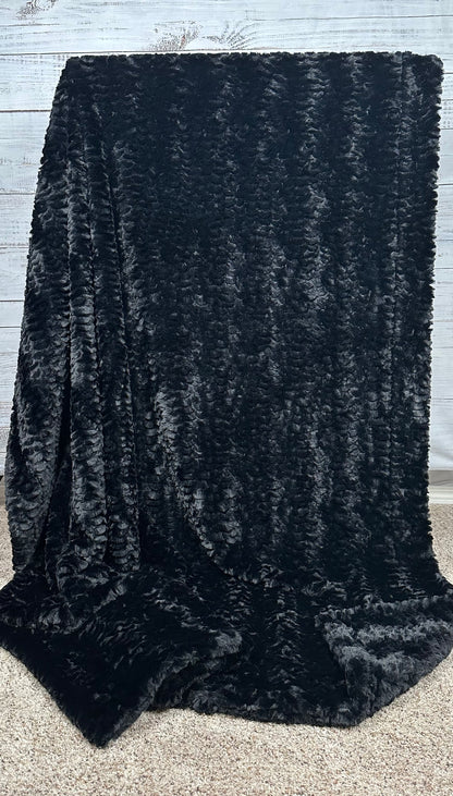 Black Florence XL 57x85 Double Luxe, Extra Plush 30mm Thick Minky Blanket