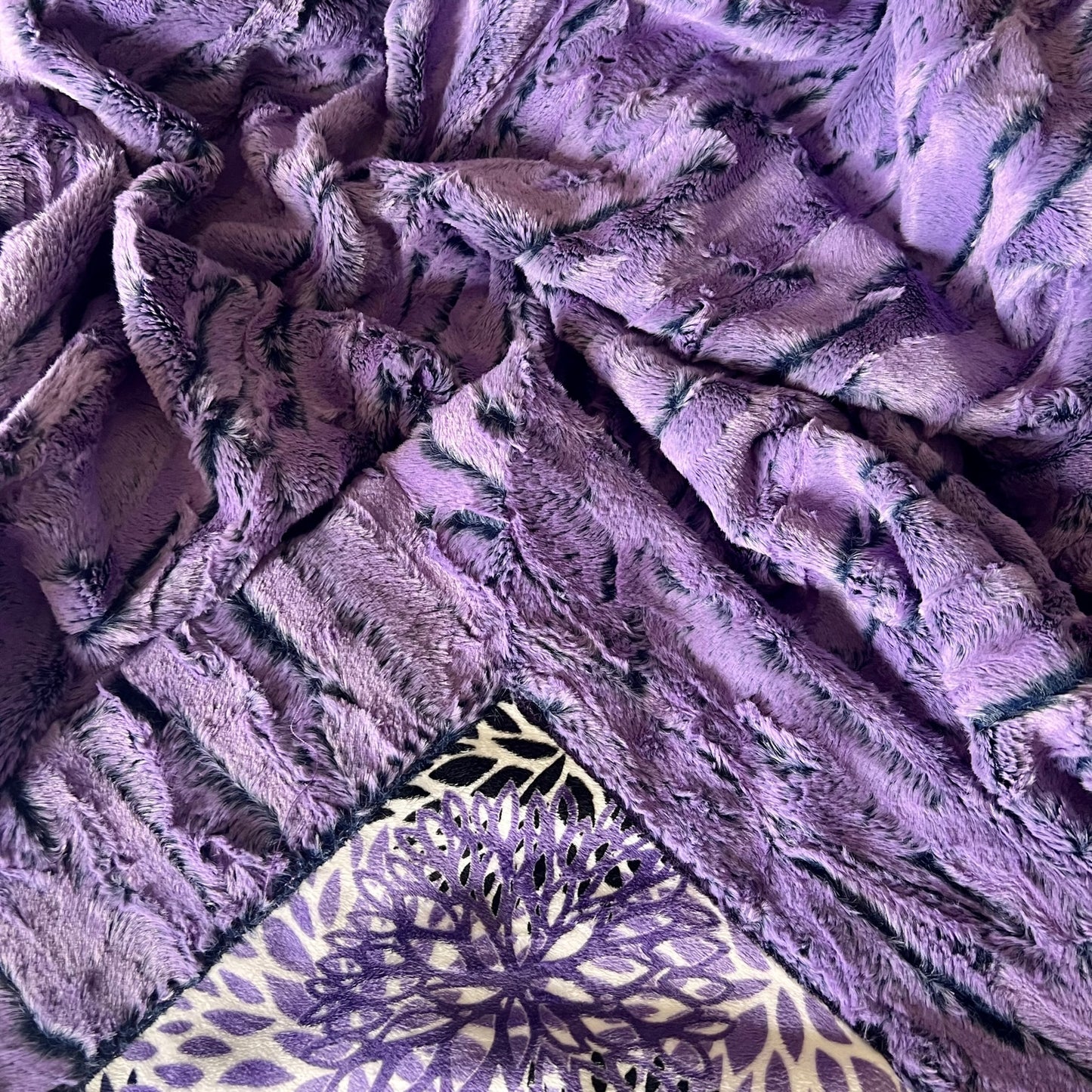 Blooms Indigo Purple Mums on Purple Forest Fox Minky Blanket - Luxury and Comfort - 54x73